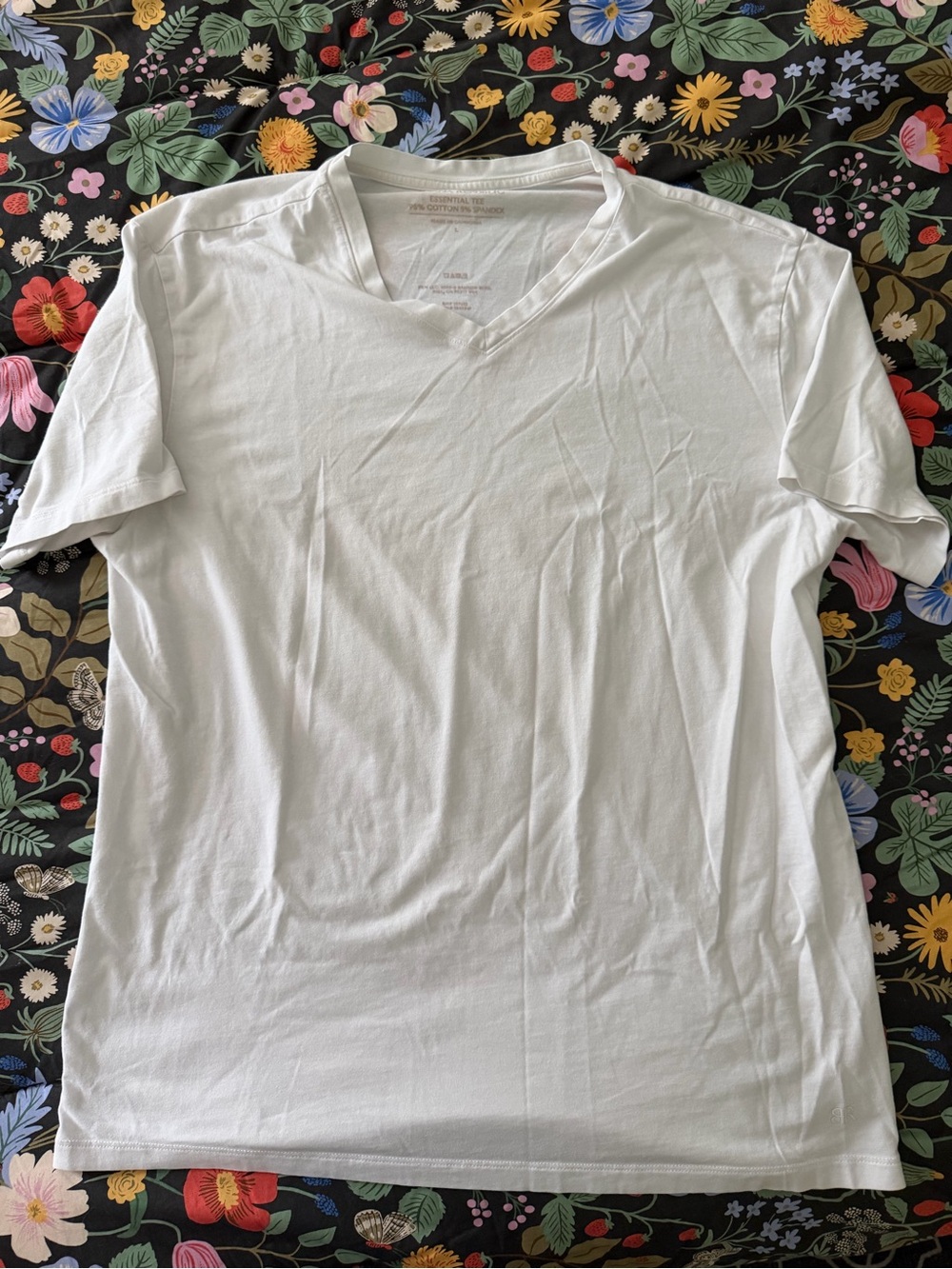 Banana Republic Cream Essential Tee